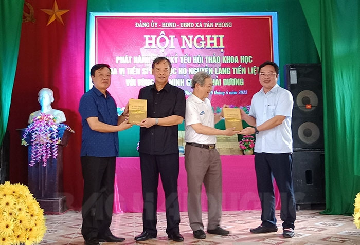 Xã Tân Phong phát hành kỷ yếu hội thảo khoa học 3 vị tiến sĩ Nho học họ Nguyễn